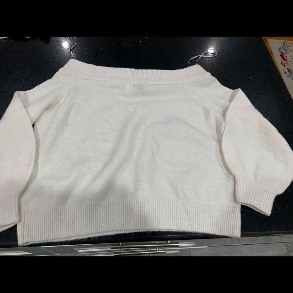 Off Shoulder Sweater - Picture 2 of 2
